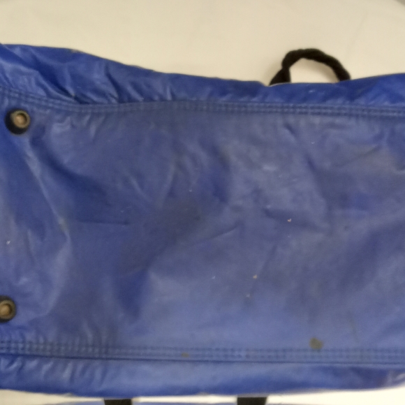 Vintage Nike soccer duffle bag - Picture 8 of 16